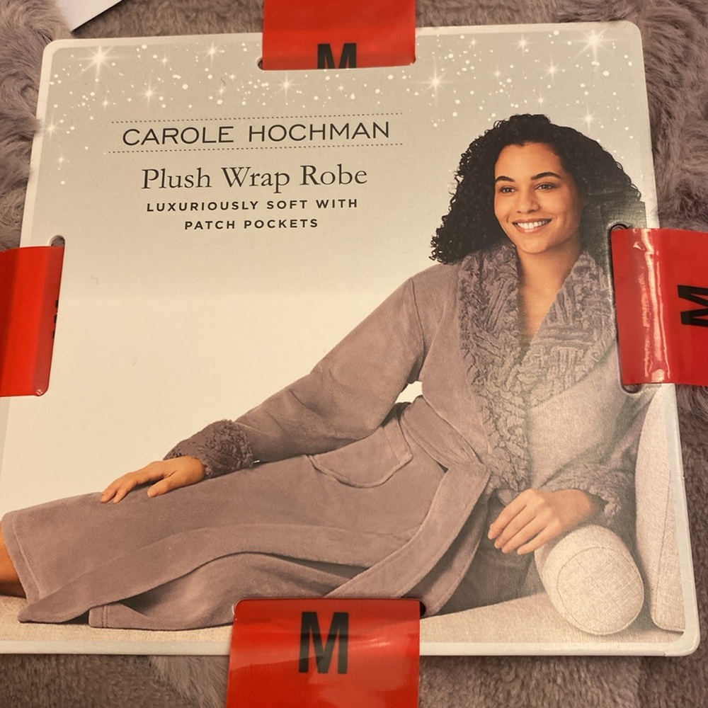 Carol Hochman  plush wrap robe, Size Medium